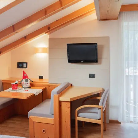 Ladina Hotel 3*